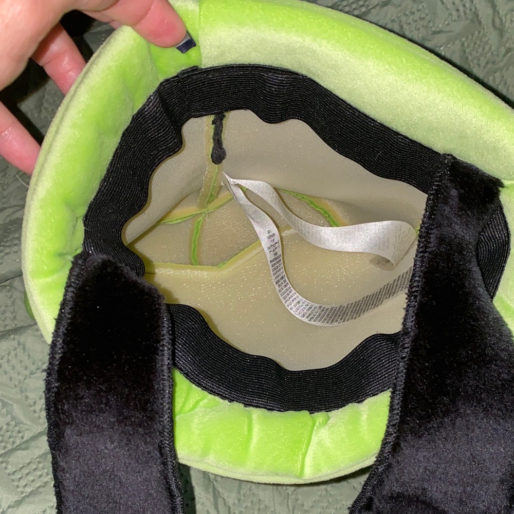 Disney Goofy Hat - Neon Green and Black - Picture 6 of 7